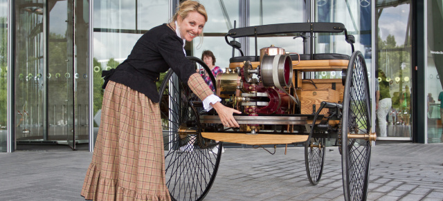 Historische Mercedes-Benz Roadshow anlässlich 10.Geburtstags des Mercedes-Benz Museums: Bertha Benz auf Tour 