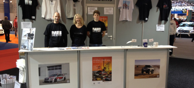 Mercedes-Fans-FAN SHOP auf der Essen Motor Show!: Coole Shirts, heiße Tassen und glänzende Aufkleber - alles auf der Mercedes-FanWorld erhältlich!