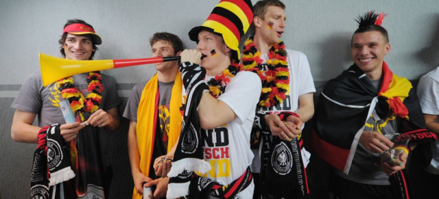 "Gemeinsam zum Stern": Mercedes-Benz und DFB starten PR-Kampagne 
