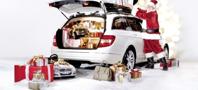 Daimler-Mitarbeiter schenken zu Weihnachten ein Lächeln und mehr: Daimler-Beschäftigte packen rund 1.700 Weihnachtspakete für Kinder aus sozial benachteiligten Familien 