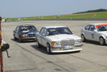 13. EMSC / AvD Slalom Bitburg: Mercedes-Benz 280 CE Gruppe 2 vs. 230 CE Gruppe A : Zwei Mercedes-Benz W123 Coupés im Einsatz beim Slalom am 18.08.2012 auf dem Flugplatz Biburg
