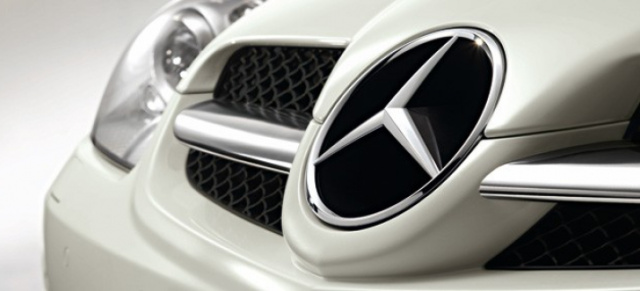 Jubiläum: 10 Jahre Mercedes-Benz Accessories GmbH: Kontinuierlicher Ausbau des Zubehör- und Collections-Geschäfts: Vom Leichtmetallrad bis zum ipod-Interface
