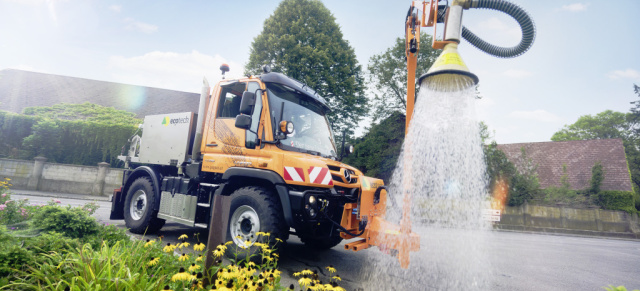 Unimog at work: Unimog hilft beim Durst löschen