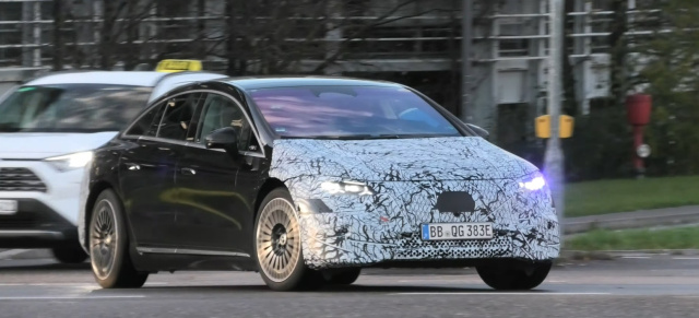 Mercedes Erlkönig erwischt: Aktuelles Video vom Mercedes EQS Facelift