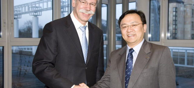 Daimler und BYD gehen gemeinsam stromaufwärts : BYD Company Limited und Daimler AG unterzeichnen Vertrag für die Gründung eines Joint Ventures zur Entwicklung von Elektrofahrzeugen in China
