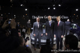 Detroit 2011: Der Auftritt von Mercedes-Benz auf der NAIAS (10.01.-23.01.): Viel Applaus für die C-Klasse. Daimer Vorstandschef Zetsche sieht Mercedes-Benz für die Zukunft sehr gut aufgestellt 5 Videos aus Detroit!!
